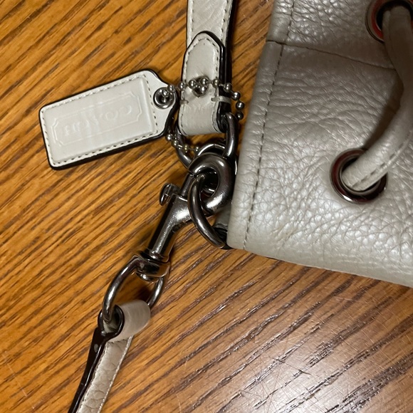 🐚 Coach Avery Crossbody Bag 🐚 - Picture 7 of 10